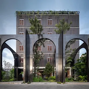 Gahn - Sha Hotel